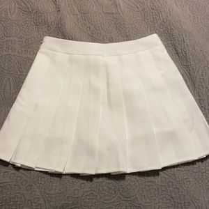 White tennis skirt, medium